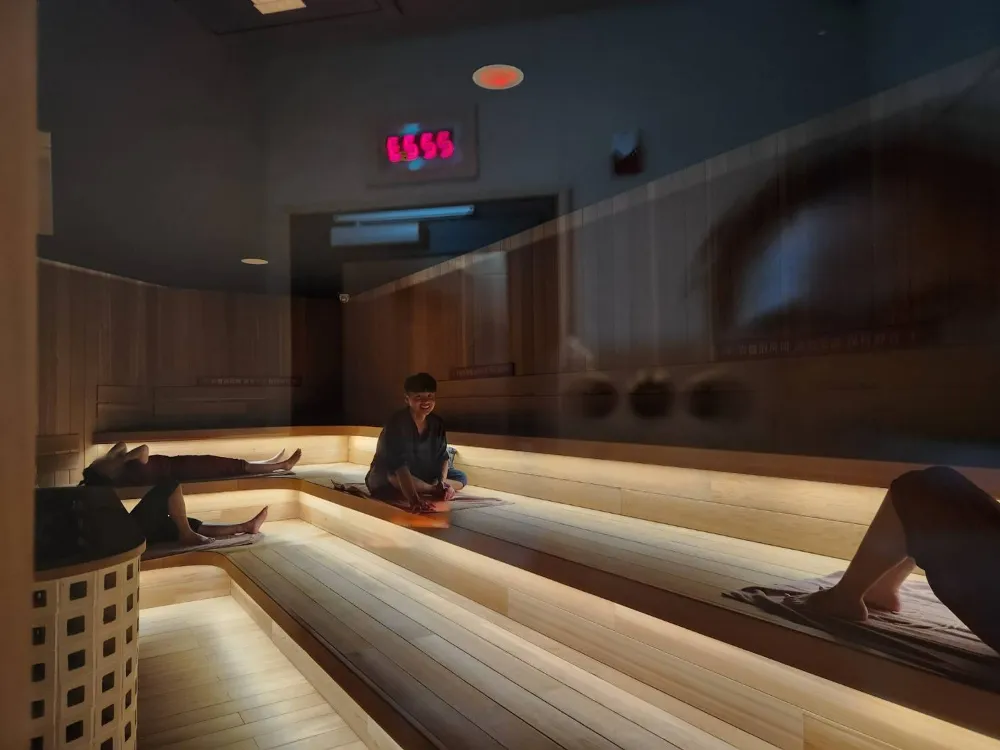 台中新時代福湯岩盤浴潤竹