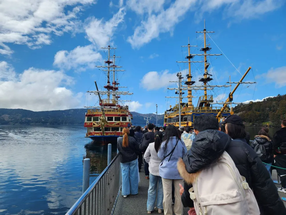 箱根自由行蘆之湖交通海賊船